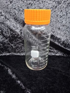 PYREX 1000 ML Glass Bottle